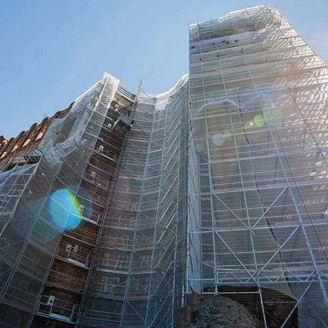 Over 60% Quicker to Erect